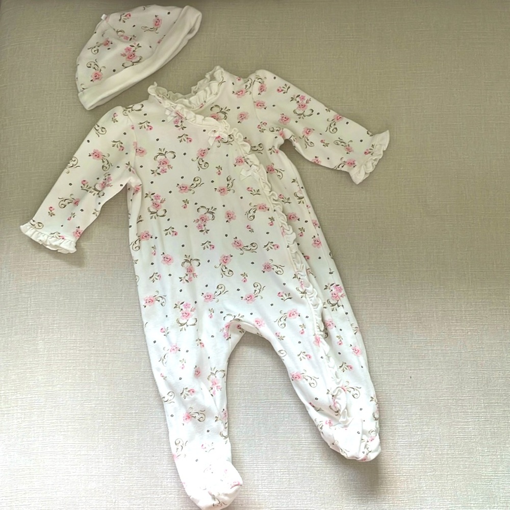 Little me sleeper with hat